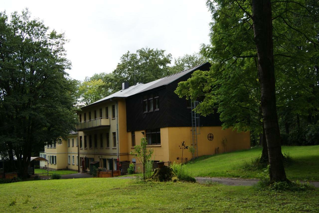 Zimmerfrei Wuppertal Kronenberg Экстерьер фото
