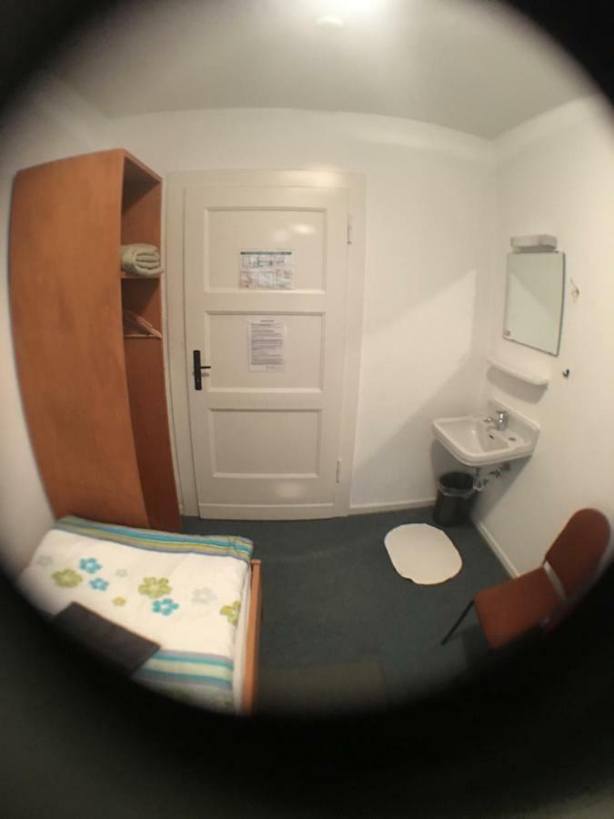 Zimmerfrei Wuppertal Kronenberg Экстерьер фото