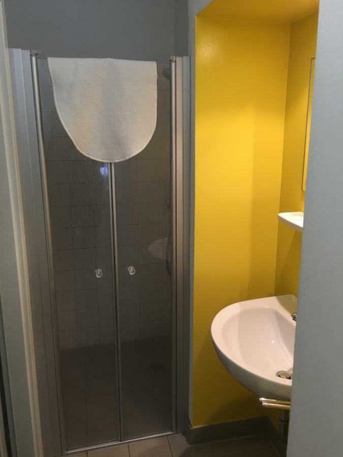 Zimmerfrei Wuppertal Kronenberg Экстерьер фото