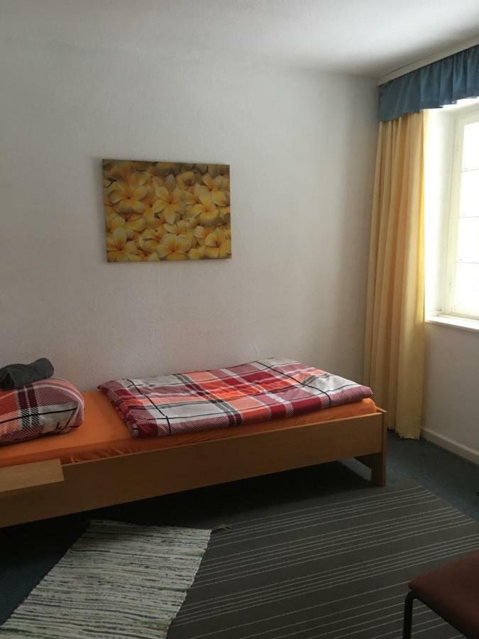 Zimmerfrei Wuppertal Kronenberg Экстерьер фото