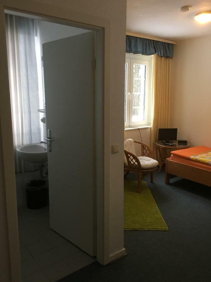 Zimmerfrei Wuppertal Kronenberg Экстерьер фото